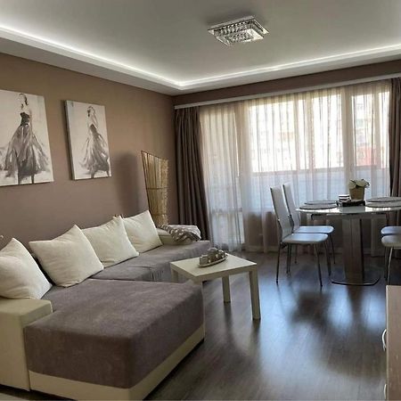 My Sweet Home Burgas Luaran gambar